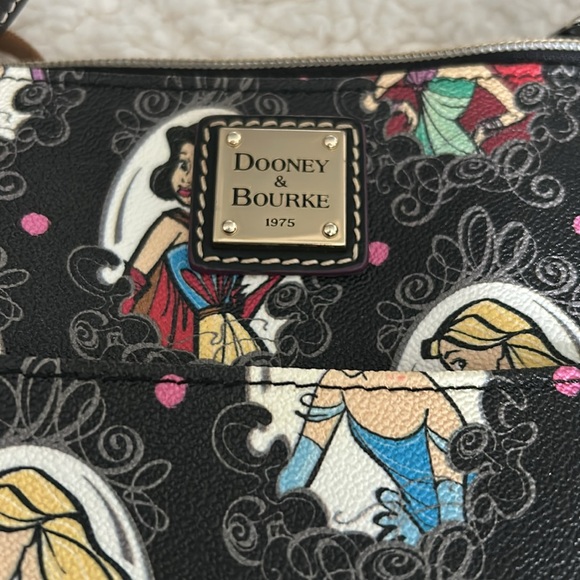Dooney & Bourke Disney Princess Cross body bag, Retired - Picture 2 of 10